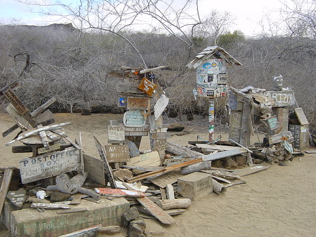By ProfessorX - Own work, CC BY-SA 3.0, https://commons.wikimedia.org/w/index.php?curid=20126740