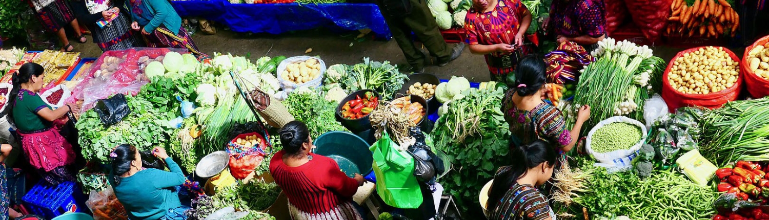 1620px-Chichicastenango_Market_(Guatemala,_March_2020)_-_101_(49997263521)